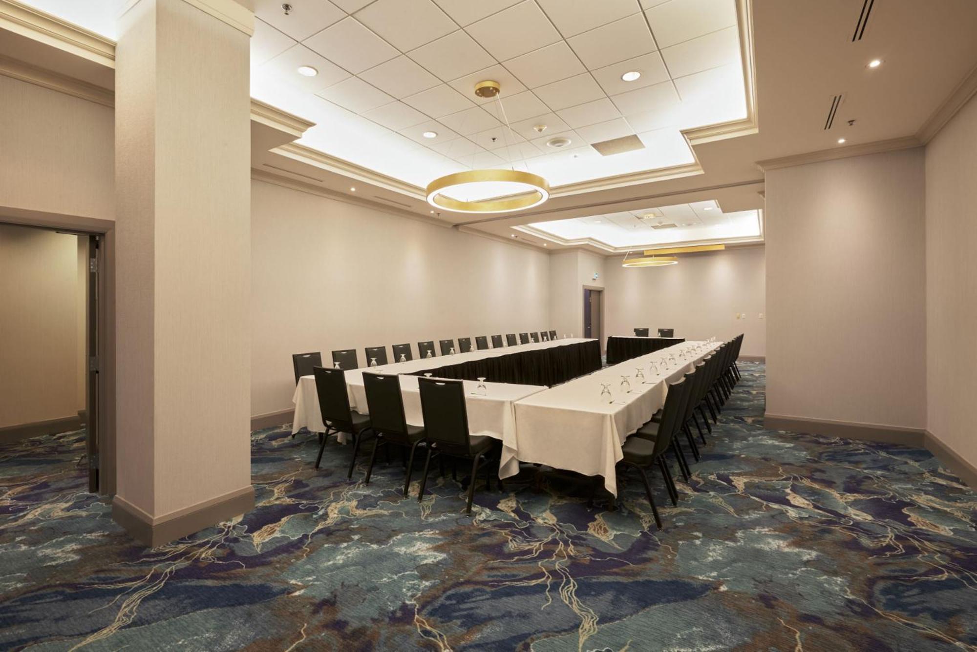Holiday Inn & Suites Ottawa Kanata By Ihg Extérieur photo