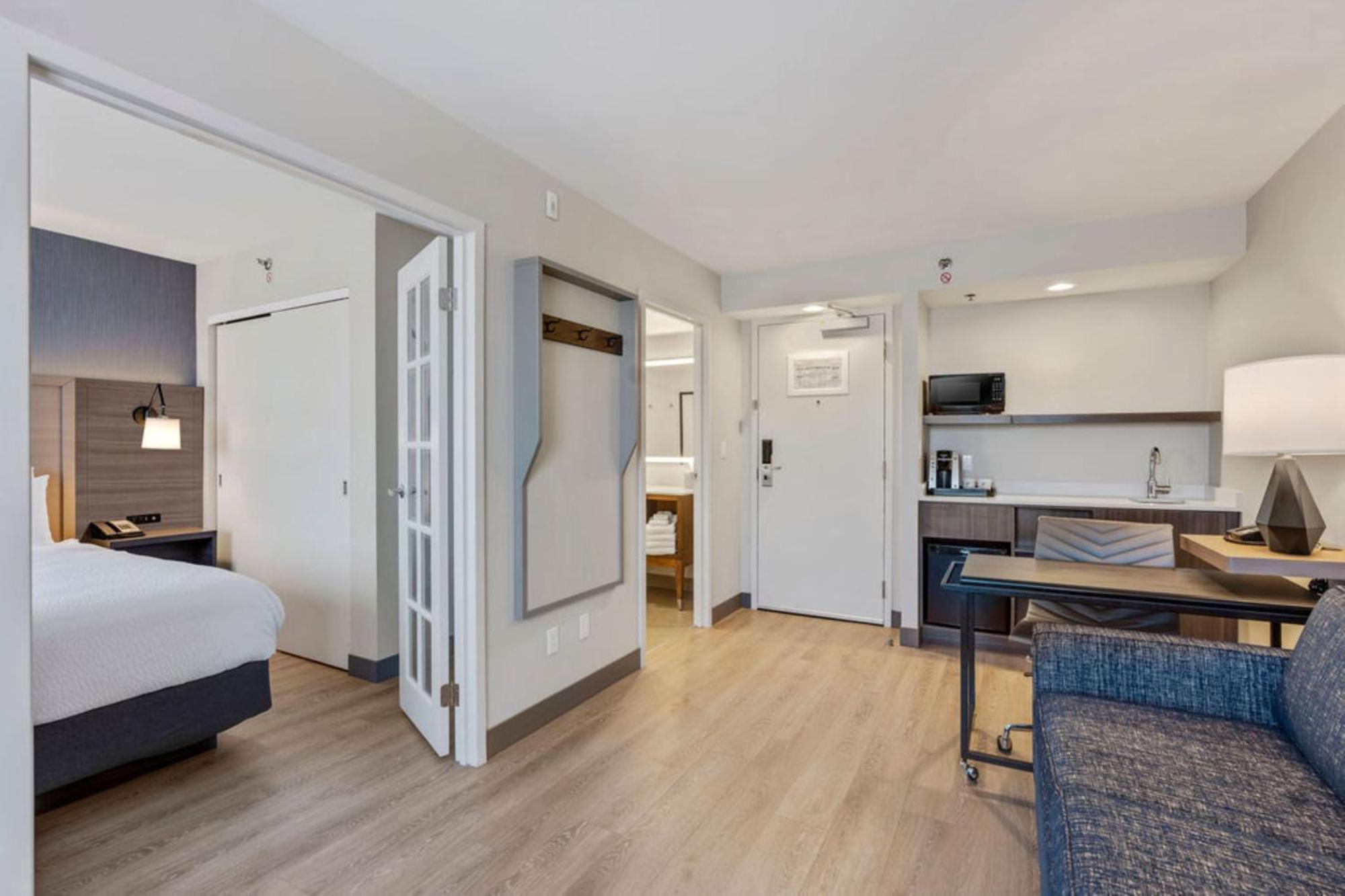 Holiday Inn & Suites Ottawa Kanata By Ihg Extérieur photo