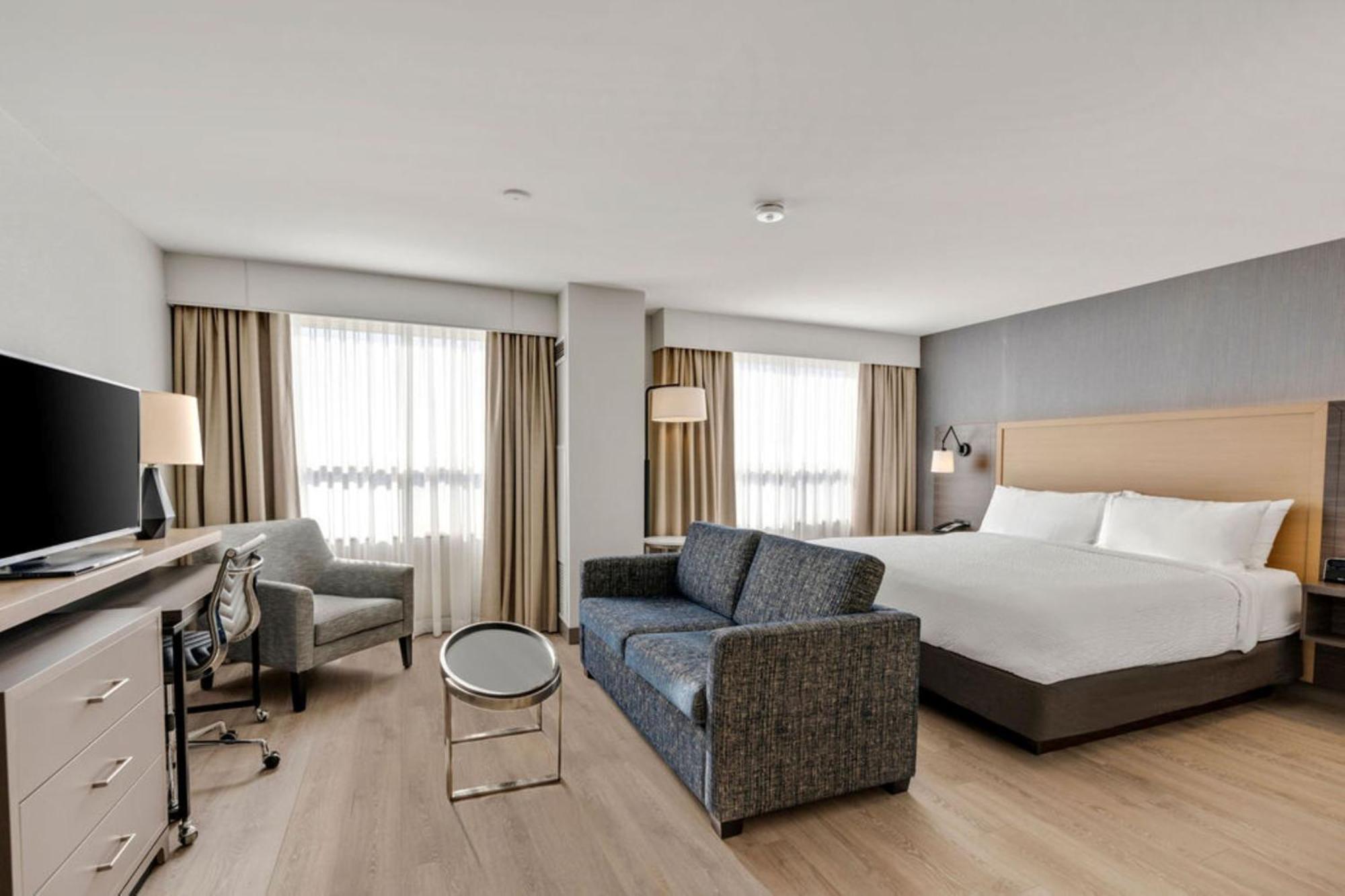 Holiday Inn & Suites Ottawa Kanata By Ihg Extérieur photo