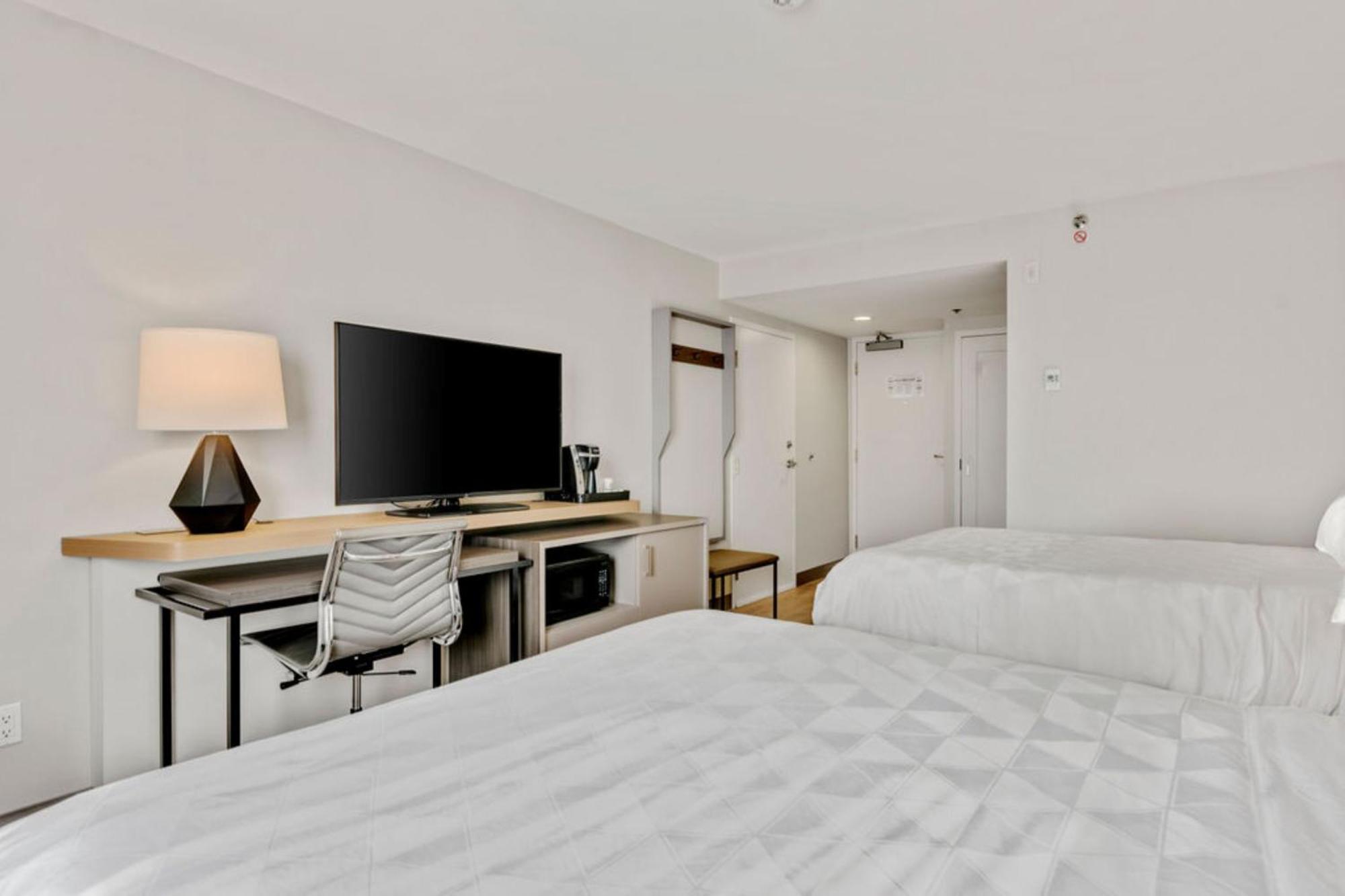 Holiday Inn & Suites Ottawa Kanata By Ihg Extérieur photo